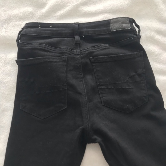 AEO Black Jeans with Knee Rips - Picture 9 of 9